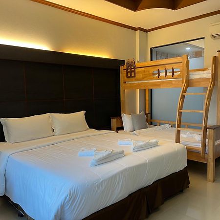 Blue Carina Hotel Phuket Dış mekan fotoğraf