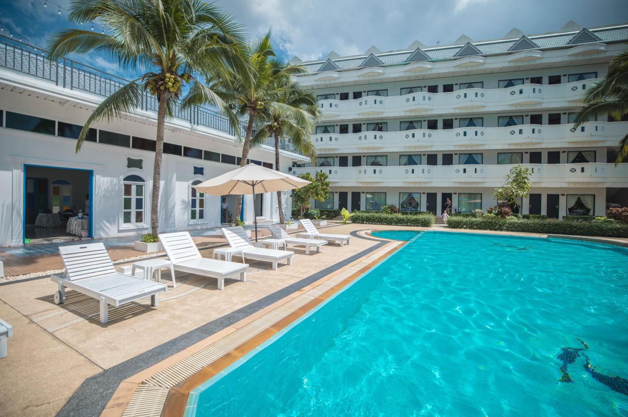 Blue Carina Hotel Phuket Dış mekan fotoğraf