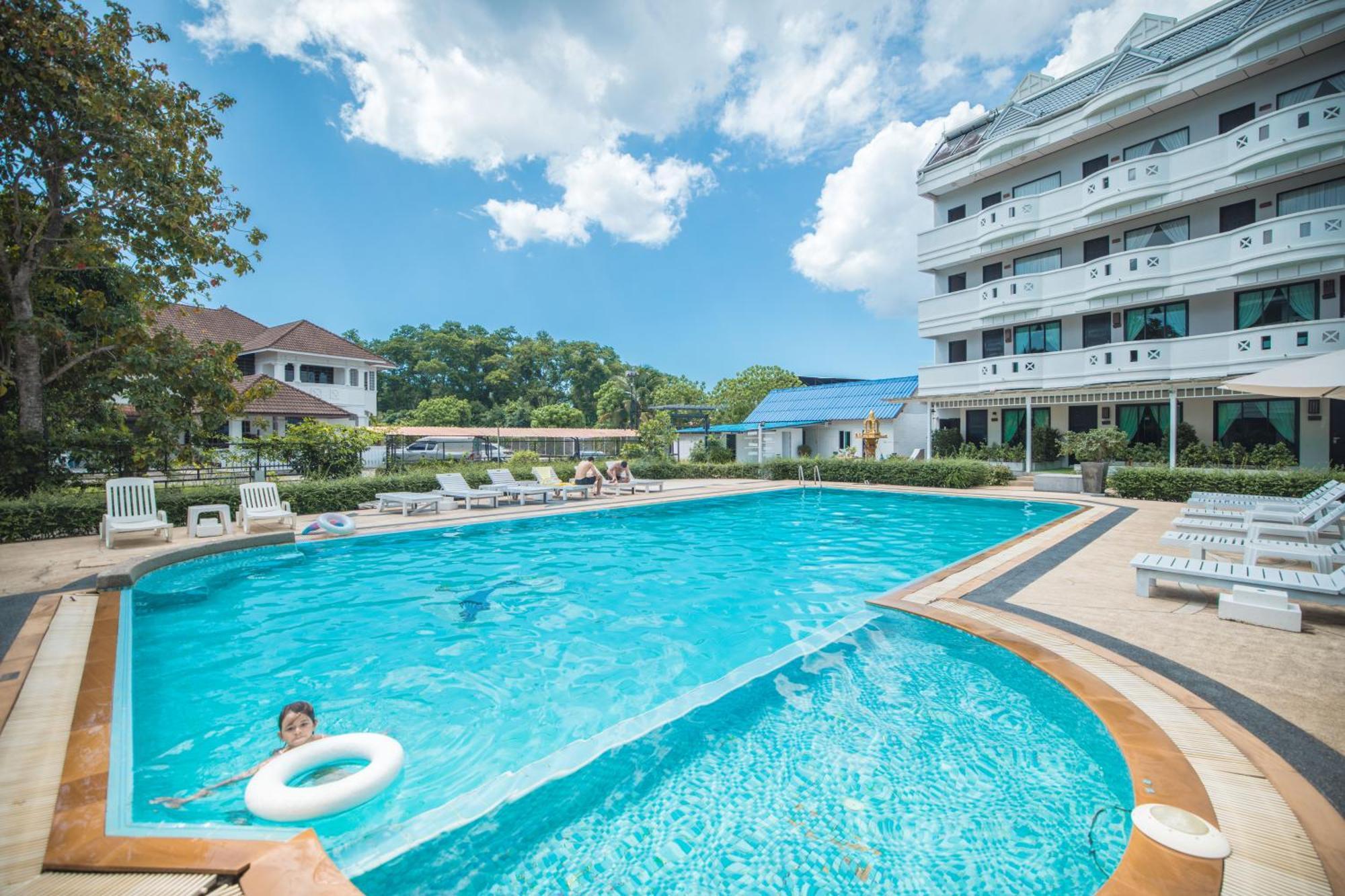 Blue Carina Hotel Phuket Dış mekan fotoğraf