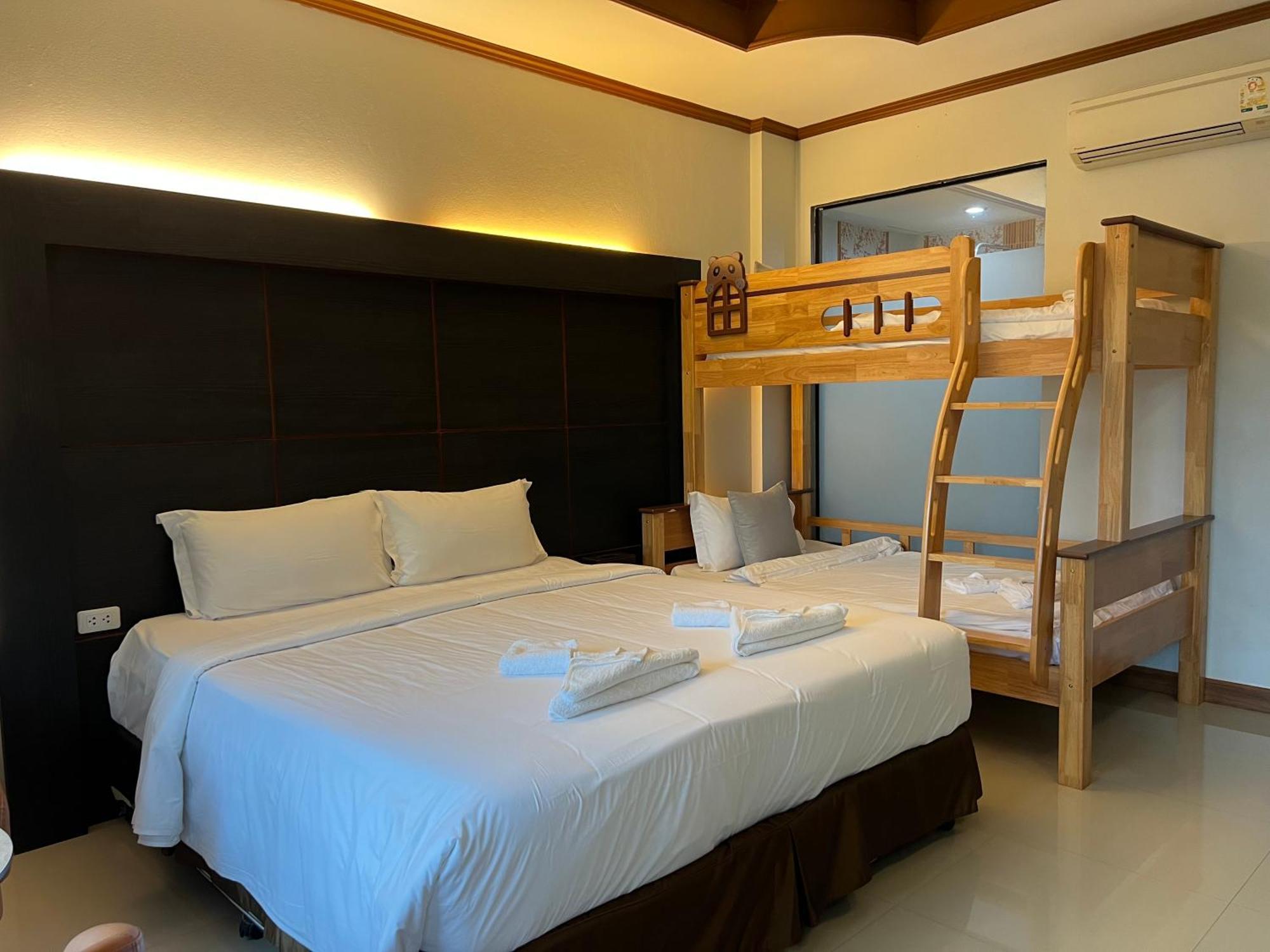 Blue Carina Hotel Phuket Dış mekan fotoğraf