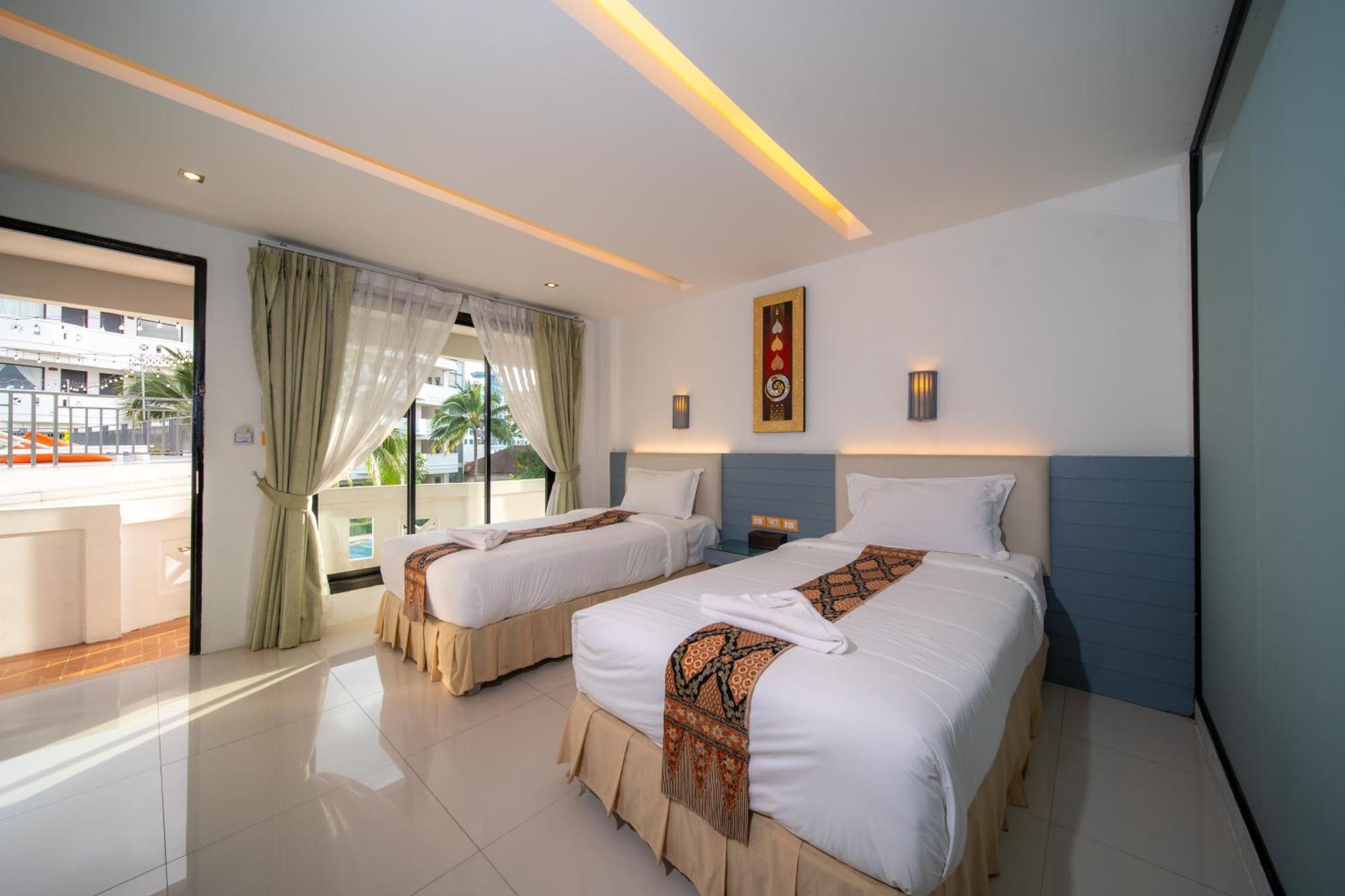 Blue Carina Hotel Phuket Dış mekan fotoğraf