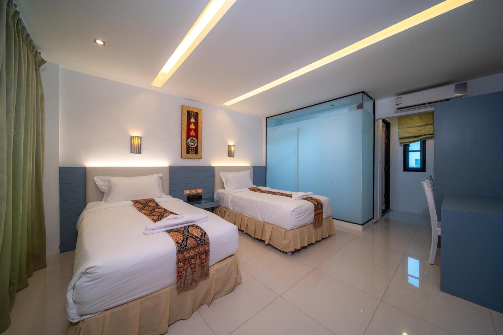 Blue Carina Hotel Phuket Dış mekan fotoğraf