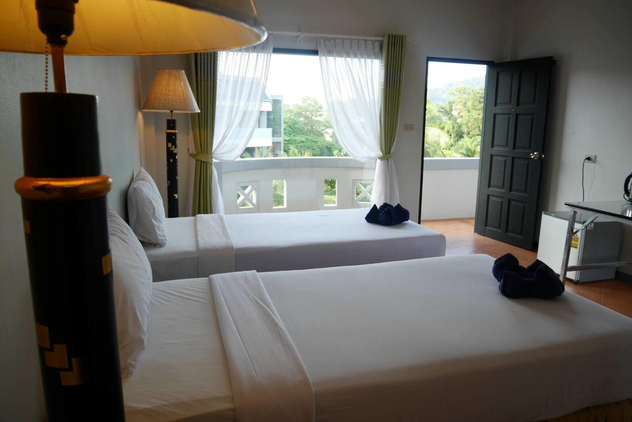 Blue Carina Hotel Phuket Dış mekan fotoğraf